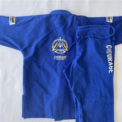 Sinine judo Gis